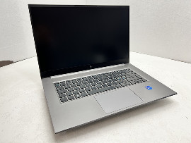 Mobile Workstation HP ZBook Studio G8 15.6" i7-11850H 32GB 1020GB клас Като Нов