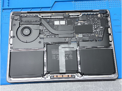 Apple MacBookPro17.1 13.3" M1 (CPU 8- GPU 8) 16GB 500GB клас А