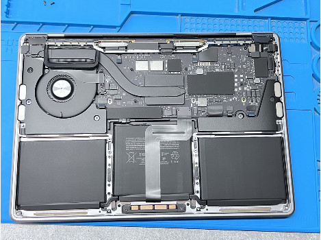 Apple MacBookPro17.1 13.3" M1 (CPU 8- GPU 8) 16GB 500GB клас А