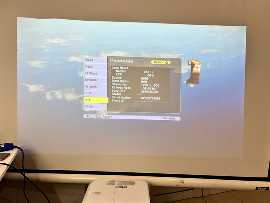 Проектор Epson EB-685Wi 2671часа клас А