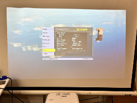 Epson EB-685Wi 1146часа клас А