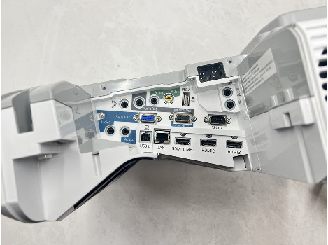 Epson EB-685Wi 3359часа клас А