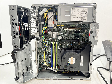 Lenovo ThinkCentre M75s-1 Ryzen 5 PRO 2400G 8GB 260GB Radeon Vega