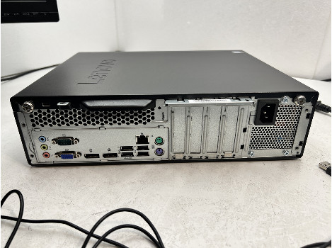 Lenovo ThinkCentre M75s-1 Ryzen 5 PRO 2400G 8GB 260GB Radeon Vega