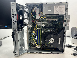 Компютър Lenovo ThinkCentre M75s-1 Ryzen 5 PRO 2400G 8GB 260GB Radeon Vega