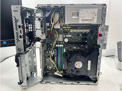 Lenovo ThinkCentre M75s-1 Ryzen 5 PRO 2400G 8GB 260GB Radeon Vega