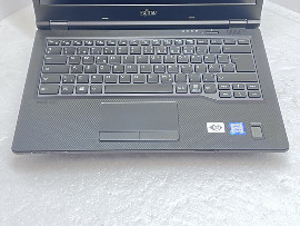 Fujitsu LIFEBOOK E549 14" i3-8145U 8GB 260GB клас А