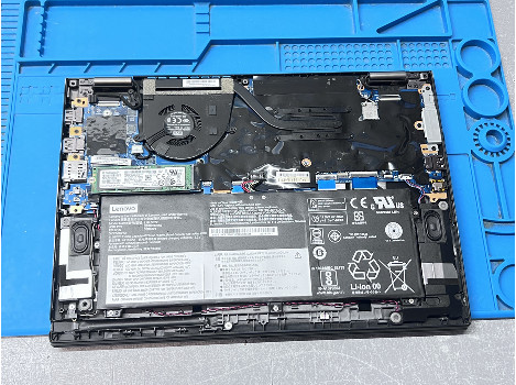 Lenovo ThinkPad X390 Yoga 13.3" touch i7-8665U 16GB 510GB клас А