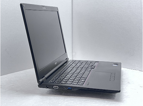 Fujitsu LIFEBOOK E559 15.6" i3-8145U 8GB 260GB клас А