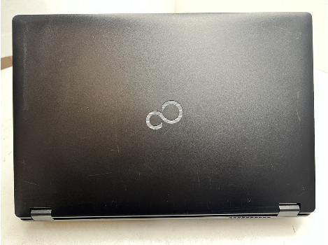Fujitsu LIFEBOOK E559 15.6" i3-8145U 8GB 260GB клас А
