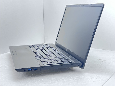 Fujitsu LIFEBOOK A3511 15.6" i3-1115G4 8GB 260GB клас Б