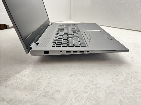 HP ZBook Fury 17 G8 17.3" i7-11850H 32GB 510GB клас А