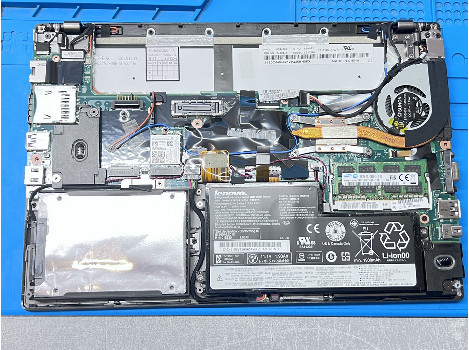 Lenovo ThinkPad X250 12.5" i5-5300U 8GB 180GB клас А