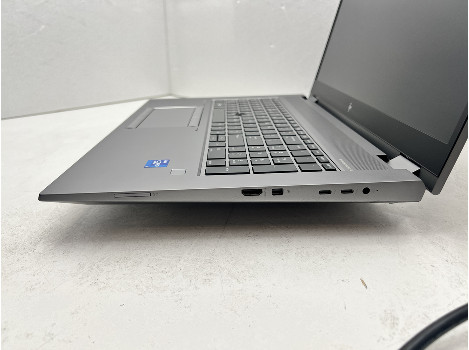 HP ZBook Fury 17 G8 17.3" i7-11850H 32GB 510GB клас А