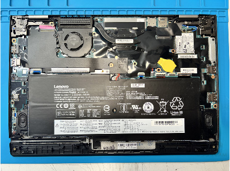 Lenovo ThinkPad X1 Yoga Gen 2 14" touch i7-7600U 16GB 510GB клас А