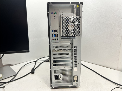 Lenovo ThinkStation P520 Xeon W-2245 32GB 510GB Quadro P2000 5GB