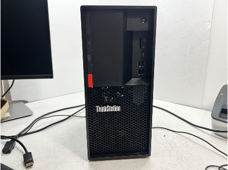 Lenovo ThinkStation P330 Xeon E-2124G 16GB 260GB UHD P630