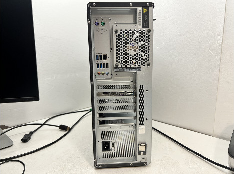 Lenovo ThinkStation P520 Xeon W-2245 32GB 510GB Quadro P2000 5GB