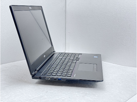 Fujitsu LIFEBOOK U757 15.6" i5-7200U 8GB 130 клас А