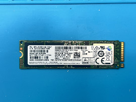 Компоненти Samsung 8SSSS0L25106G2CX99026N4 256GB M.2 Nvme