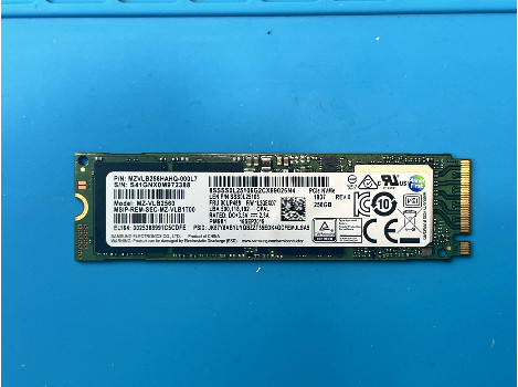 Samsung 8SSSS0L25106G2CX99026N4 256GB M.2 Nvme