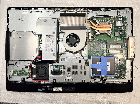 Dell OptiPlex 9030 All-in-One 23" 1920x1080 FHD i5-4590S 8GB 130GB HD Graphics 4600