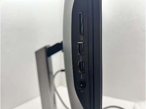 Dell OptiPlex 9030 All-in-One 23" 1920x1080 FHD i5-4590S 8GB 130GB HD Graphics 4600